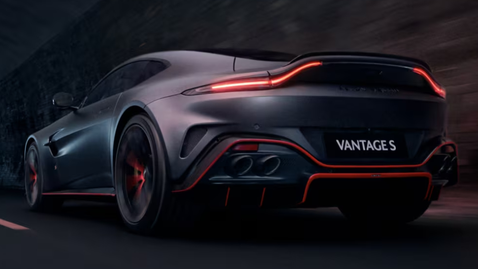 2026 استون مارتین ونتیج S